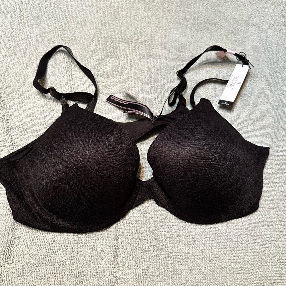 NWT VS Demi bra